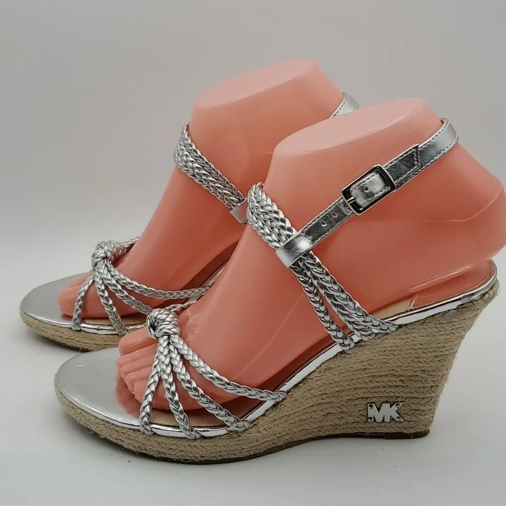 Michael Kors Silver Espadrille Wedge Sandals. SIZE 7M. S854‎